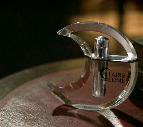 clair de la lune perfume sherlock